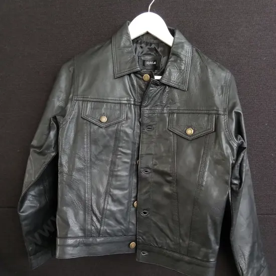 STYLE LAB LEATHER JACKET SIZE WOMENS 8