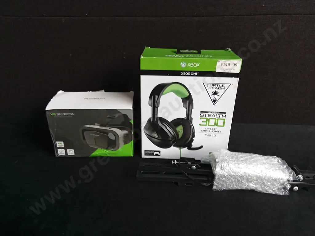 XBOX GAMING HEADSET, VR SHINECON GLASSES, AND TV WALL BRACKET (HOLDS UP TO 55 INCH TV) Image 1++
