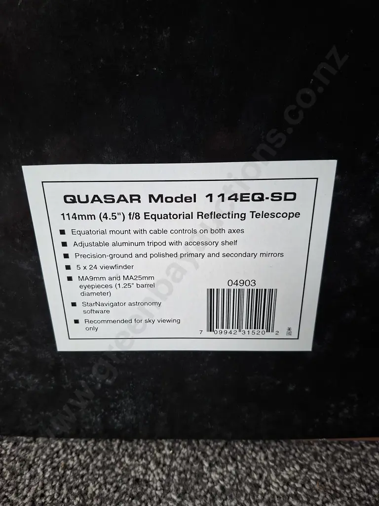 BRAND NEW QUASAR 114EQ-SD: 4.5" EQUATORIAL REFLECTING TELESCOPE Image 1++