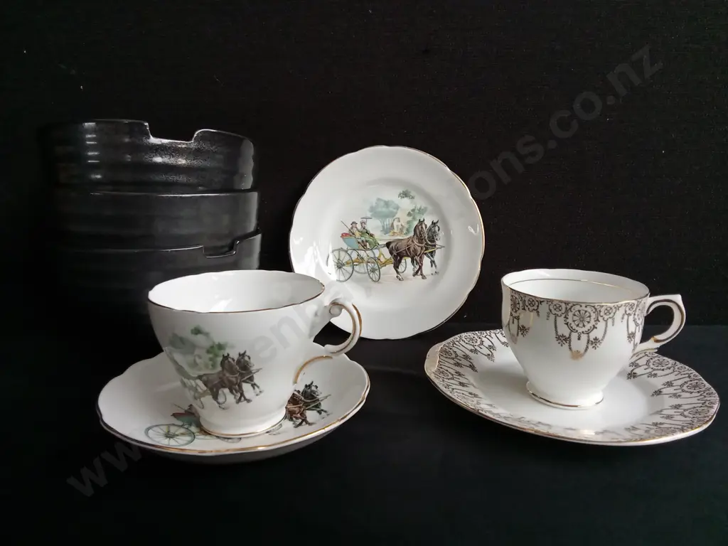 COLLECTION OF VINTAGE DINING PIECES, INCLUDING BONE CHINA TEACUP SETS, Image 1++