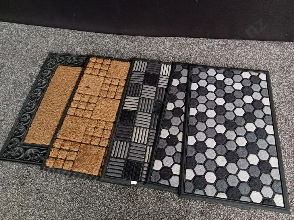 5 DOORMATS, W 76 CM Image 1++