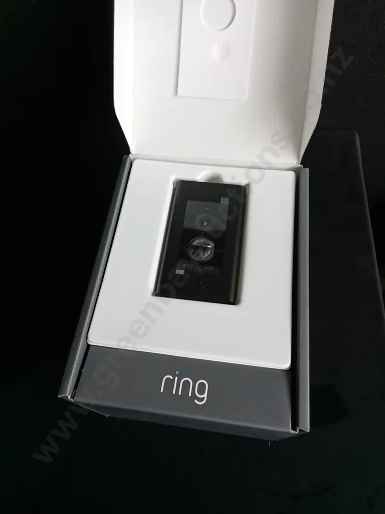 BRAND NEW SMART ANDROID LED PROJECTOR AND RING DOORBELL CAMERA, BRAND NEW Image 1++