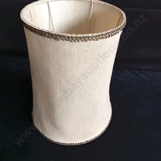 VINTAGE DRUM LAMP SHADE CREAM COLOUR H 36CM C 25CM