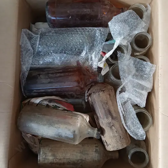 BOX OF VINTAGE GLASS BOTTLES