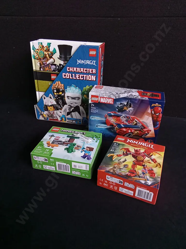 4 PIECES LEGO ITEMS Image 1++