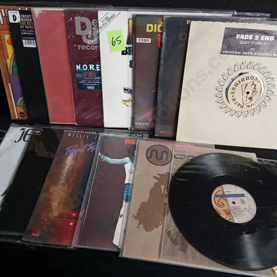 15 VINTAGE VINYLS
