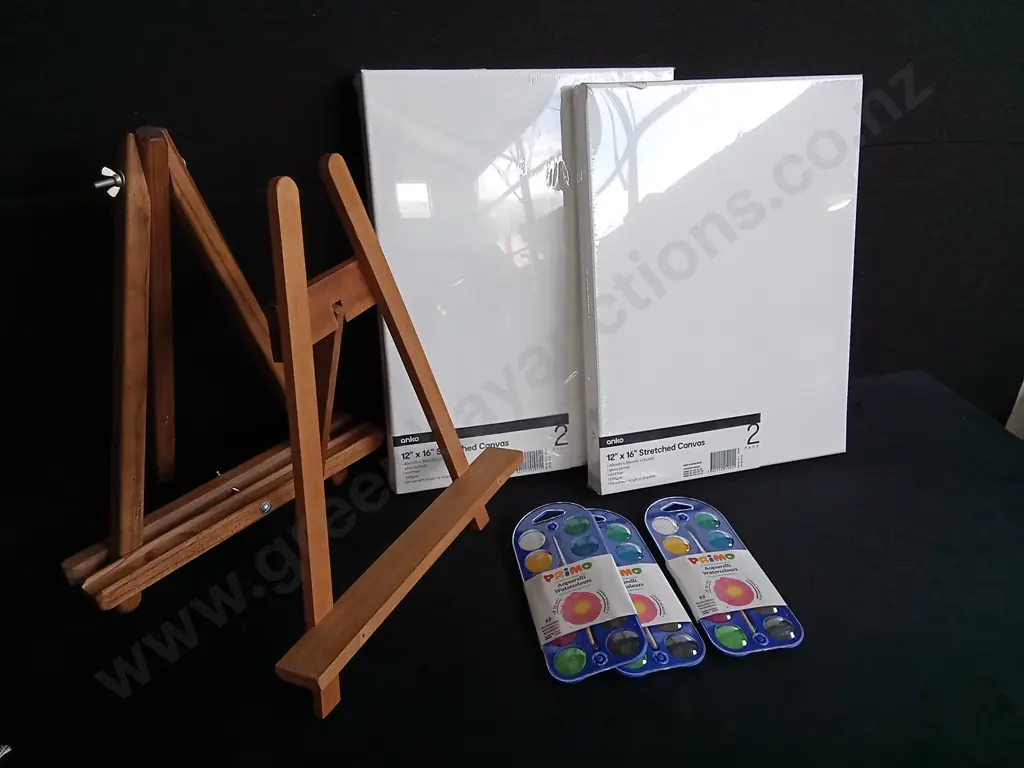 7 PIECES ART SUPPLIES Image 1++