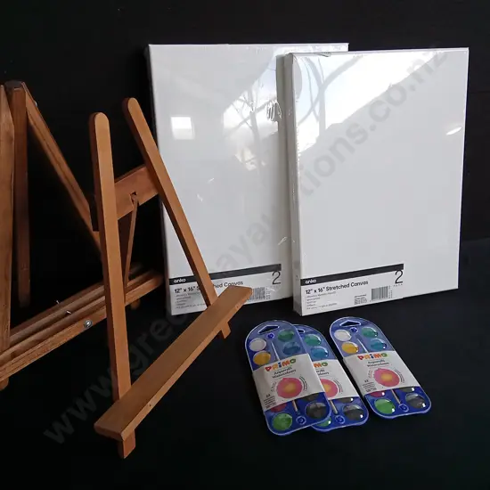 7 PIECES ART SUPPLIES