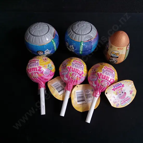 6 PIECES BRAND NEW TOYS