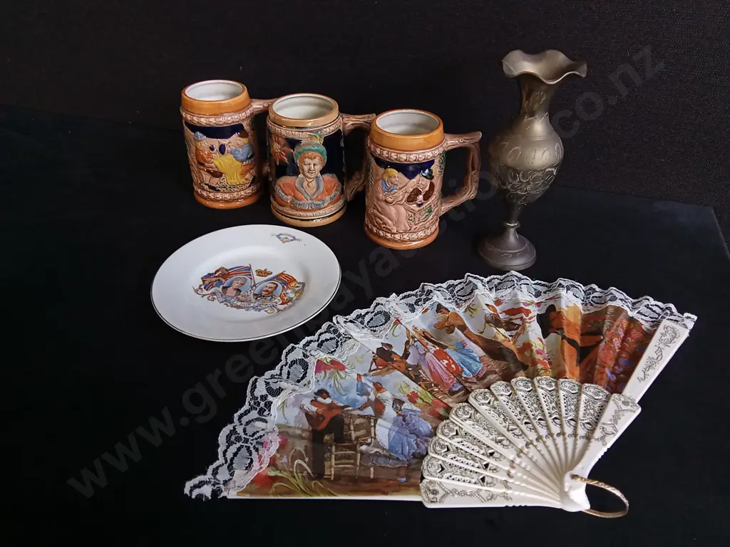 6 PIECES MIX OF VINTAGE ITEMS, TALLEST H 18.5 CM Image 1++