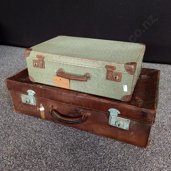PAIR OF VINTAGE SUITCASES, LARGEST W 64.5 CM