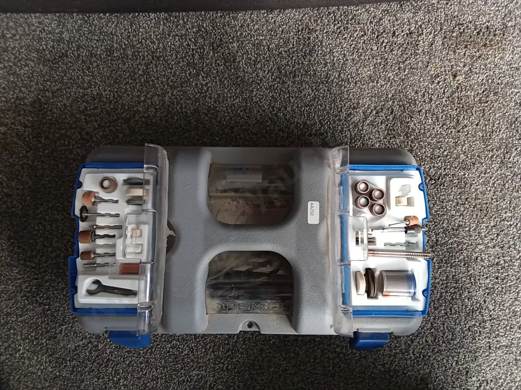 DREMEL 400 DIGITAL SERIES ROTARY TOOL SET Image 1++