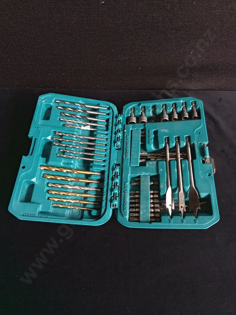 MAKITA POWER DRILL ACCESSORY SET Image 1++