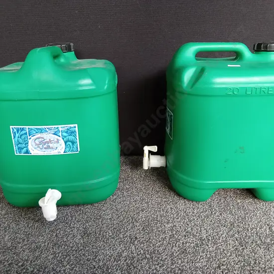PAIR OF 20L WATER CONTAINERS
