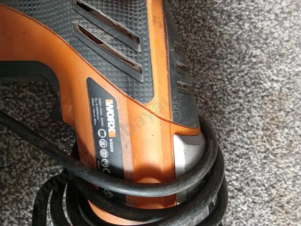 PAIR OF TOOLS, ELECTRIC PLANER AND DRILL Image 1++