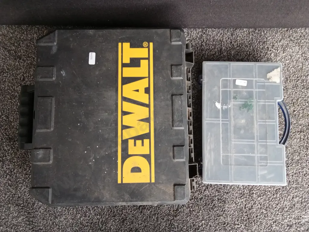 DEWALT DRILL WITH TWO BATTERIES, CHARGER, AND DRILL BITS (WORKING) Image 1++