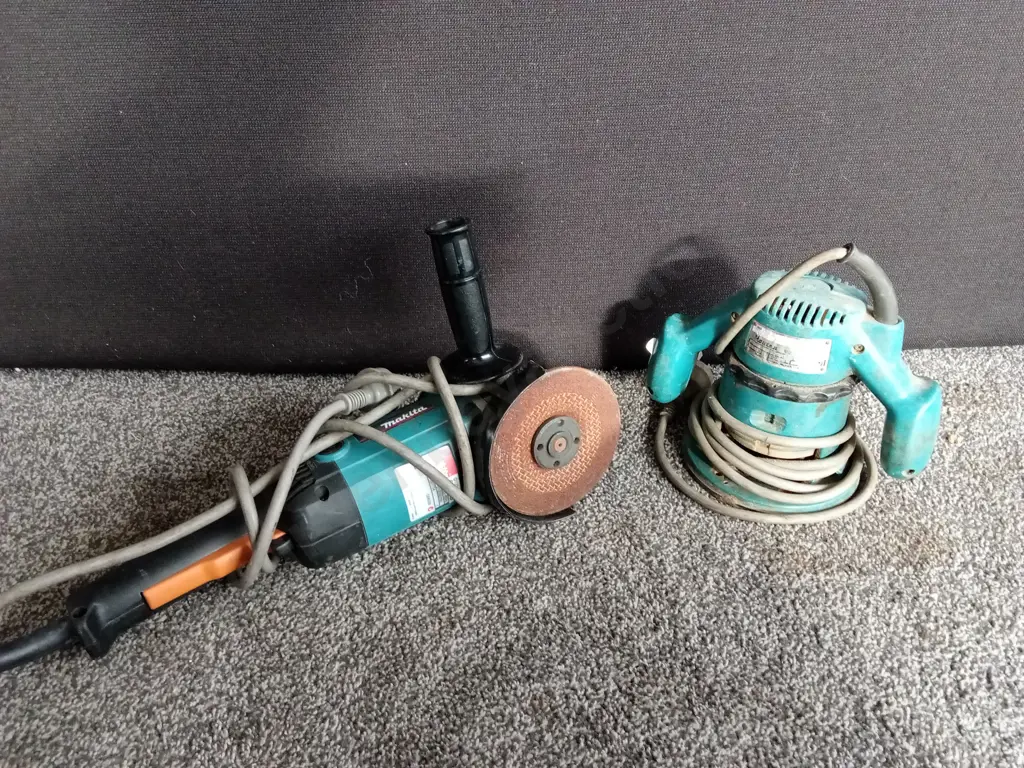 PAIR OF MAKITA TOOLS Image 1++