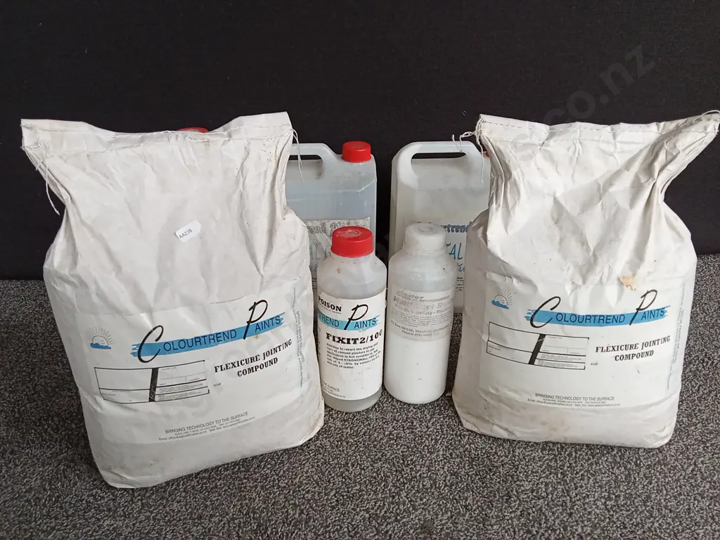 8X COLOURTREND TRADE PLASTER AND SEALING LOT, FLEXICURE COMPOUND & KRYSTAL GLAZE SEALER Image 1++