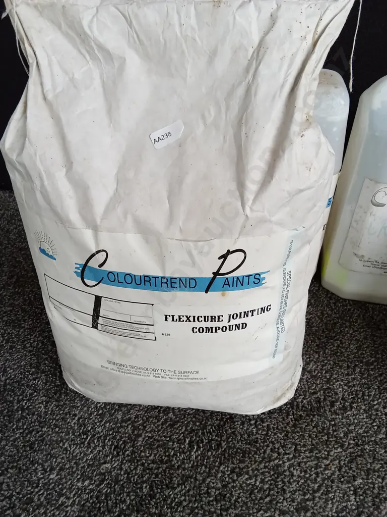 8X COLOURTREND TRADE PLASTER AND SEALING LOT, FLEXICURE COMPOUND & KRYSTAL GLAZE SEALER Image 1++