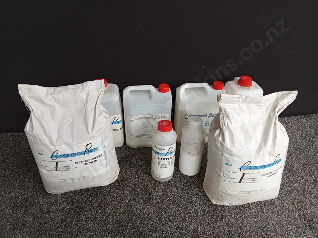 8X COLOURTREND TRADE PLASTER AND SEALING LOT, FLEXICURE COMPOUND & KRYSTAL GLAZE SEALER Image 1++