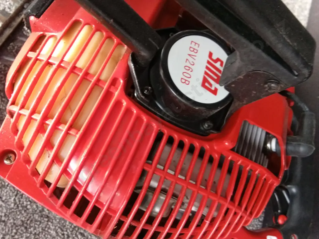 LEAF BLOWER AND HEDGE TRIMMER Image 1++