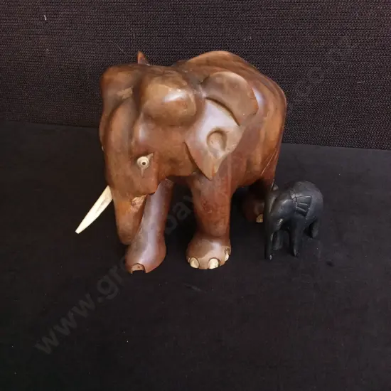 VINTAGE HAND CARVED WOODEN ELEPHANT SCULPTURES, TALLEST H 12.5 CM
