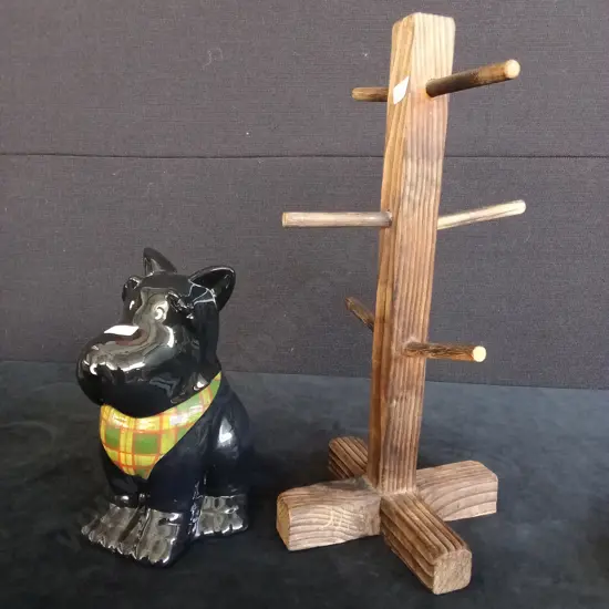 DOG COOKIE JAR H22CM AND MUG HOLDER H42CM