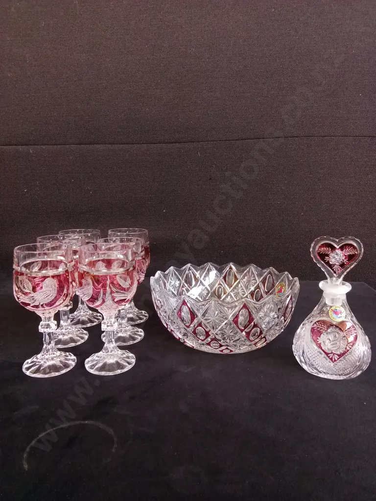 8 VINTAGE HOFBAUR BYRDES GLASS ITEMS Image 1++