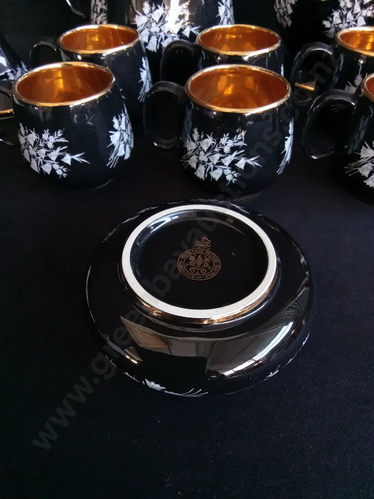 VINTAGE PRINKNASH ABBEY POTTERY 20 PIECE BLACK AND GUILT COFFEE SET Image 1++