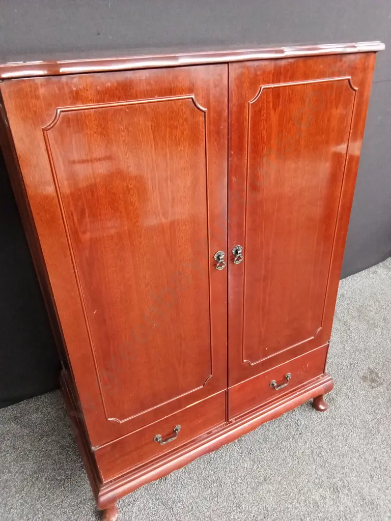 CHERRY WOOD CABINET FEATURING TWO PANEL DOORS AND BOTTOM DRAWS, H 27CM X W 89CM X D 58CM Image 1++