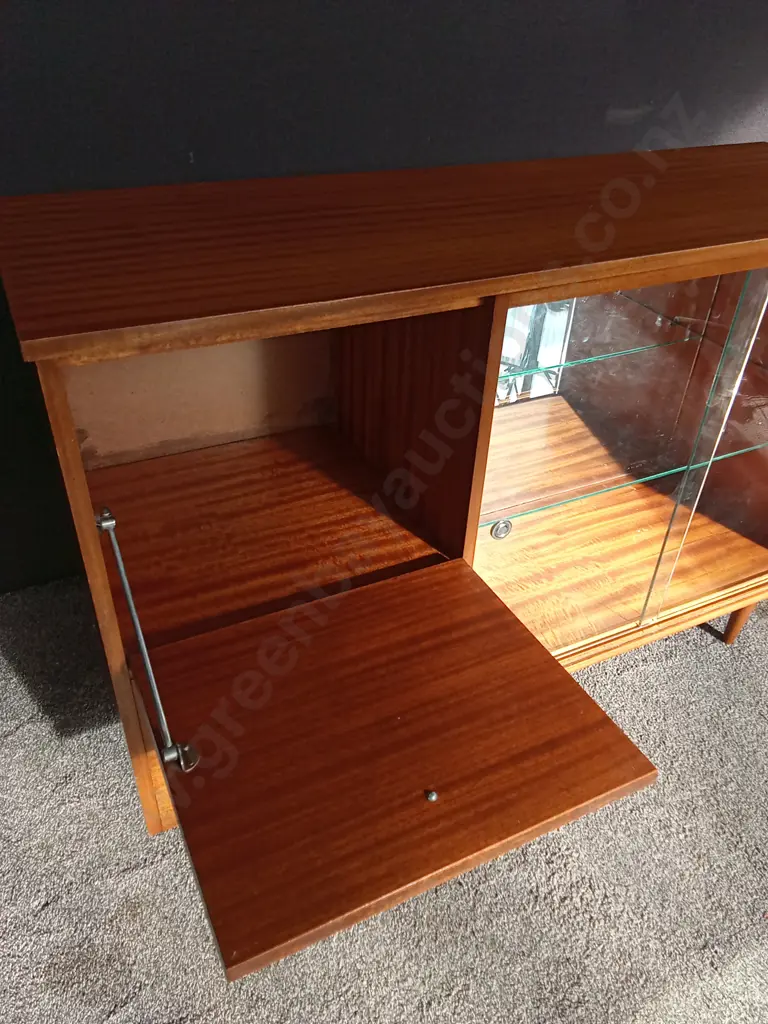 MID CENTURY MODERN CABINET WITH GLASS SLIDING DOORS H 82 CM X W 1.22 M X D 41 CM Image 1++