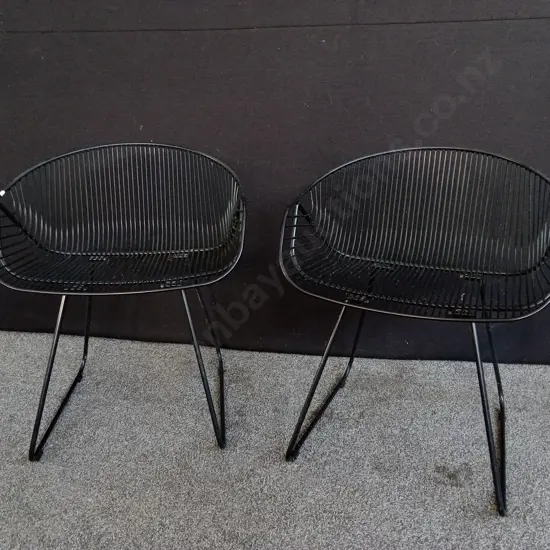 PAIR OF BLACK WIRE OUTDOOR CHAIRS