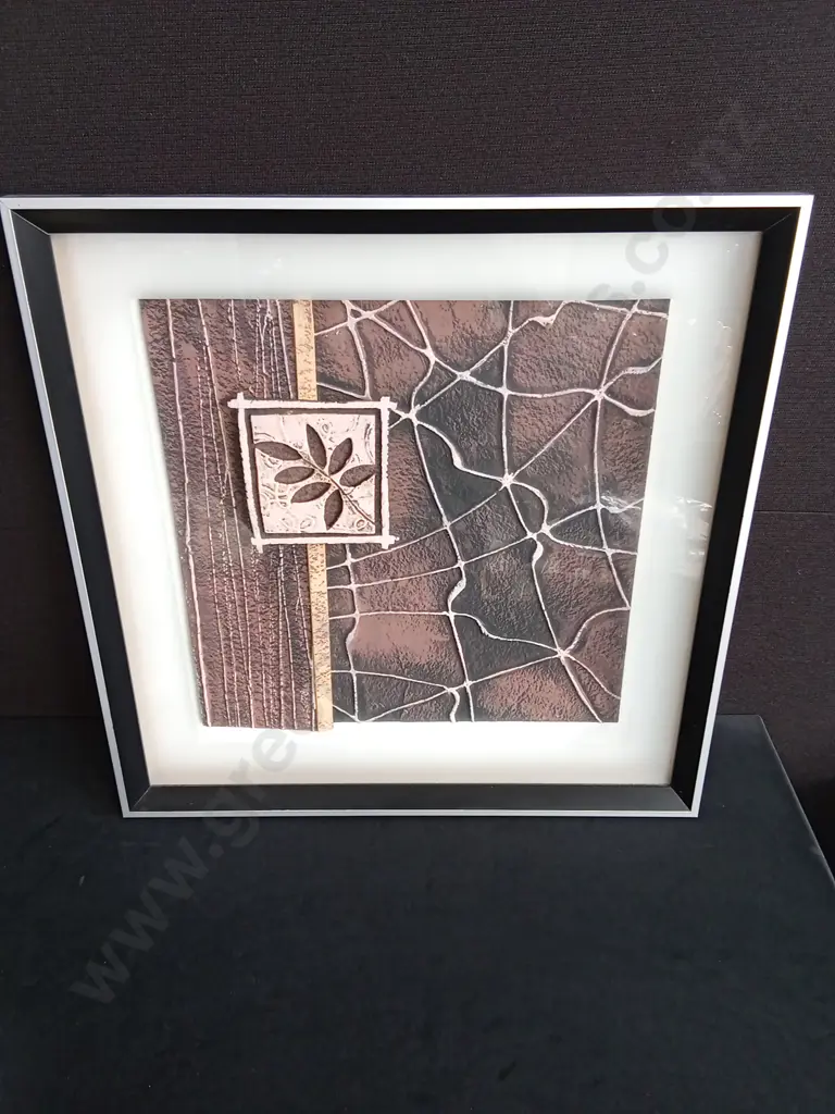 FRAMED 3D TEXTURED ABSTRACT ART PIECE Image 1++