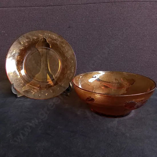 VINTAGE KIG INDONESIA AMBER GLASS PLATE, AND AMBER GLASS KOI FISH BOWL, LARGEST DIA 23 CM