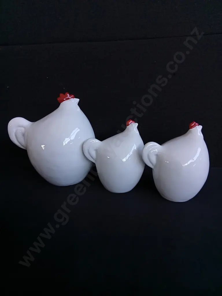 3 PIECE SET DECORATIVE CHICKENS, TALLEST H 19.5 CM Image 1++
