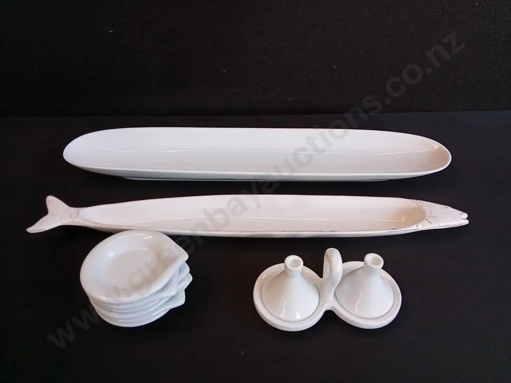 WHITE CERAMIC DISHES, INCLUDING FRENCH COUNTRY FISH DISH, AND SPICE CELLAR, WIDEST W 47CM Image 1++