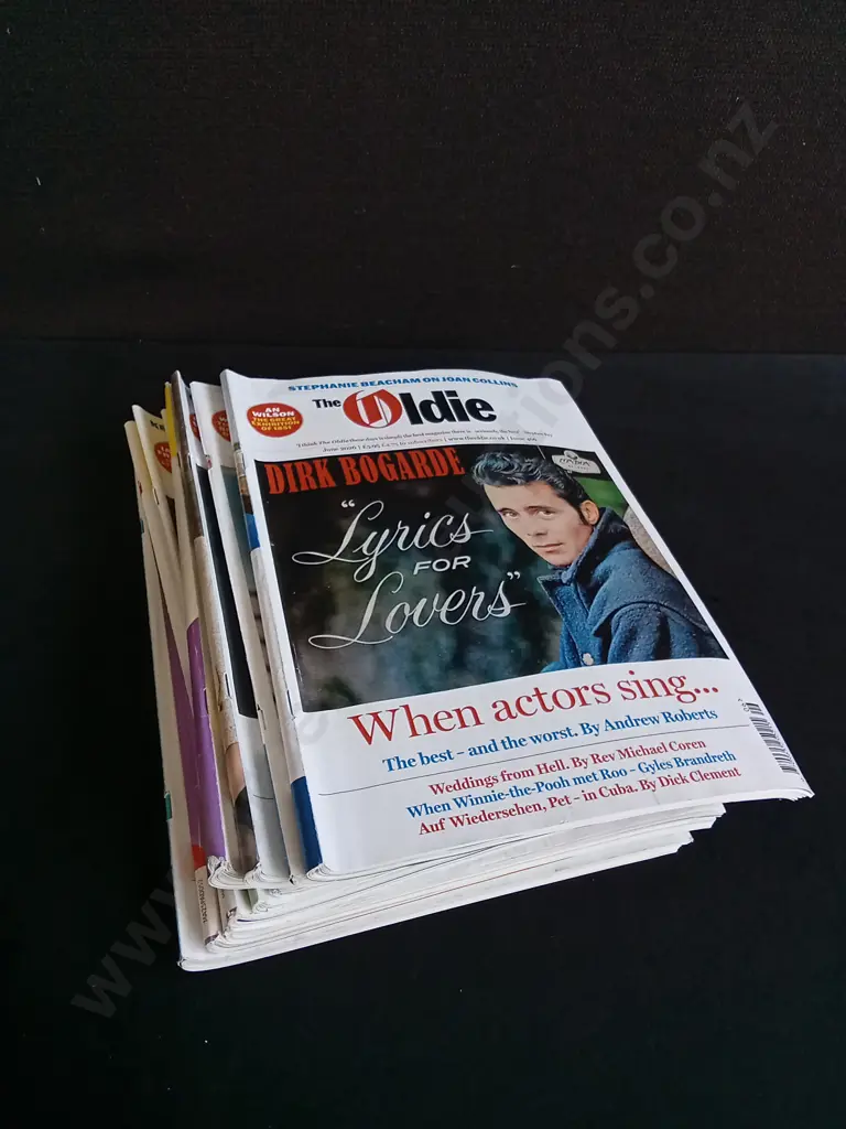10 PIECES THE OLDIE MAGAZINES Image 1++
