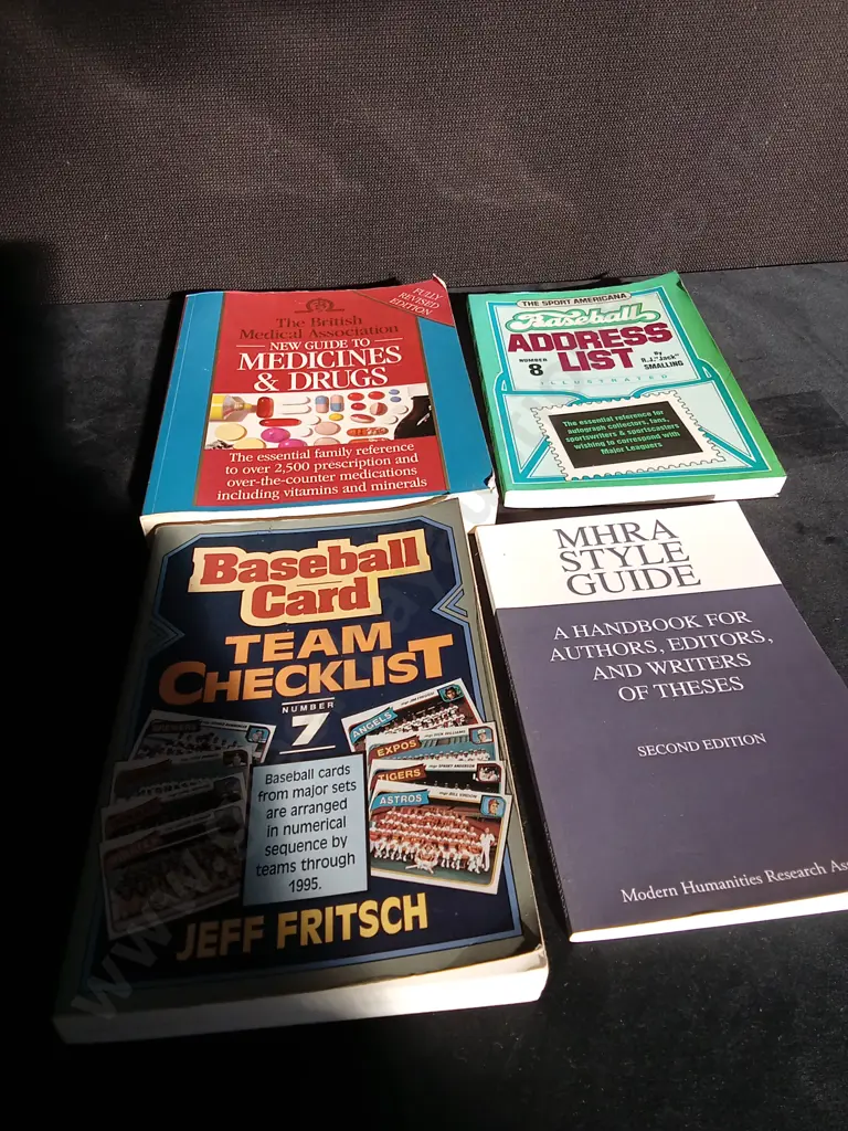 4 BOOKS Image 1++