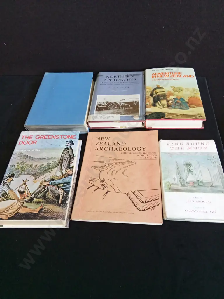 6 BOOKS Image 1++