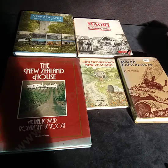 5 NEW ZEALAND BOOKS