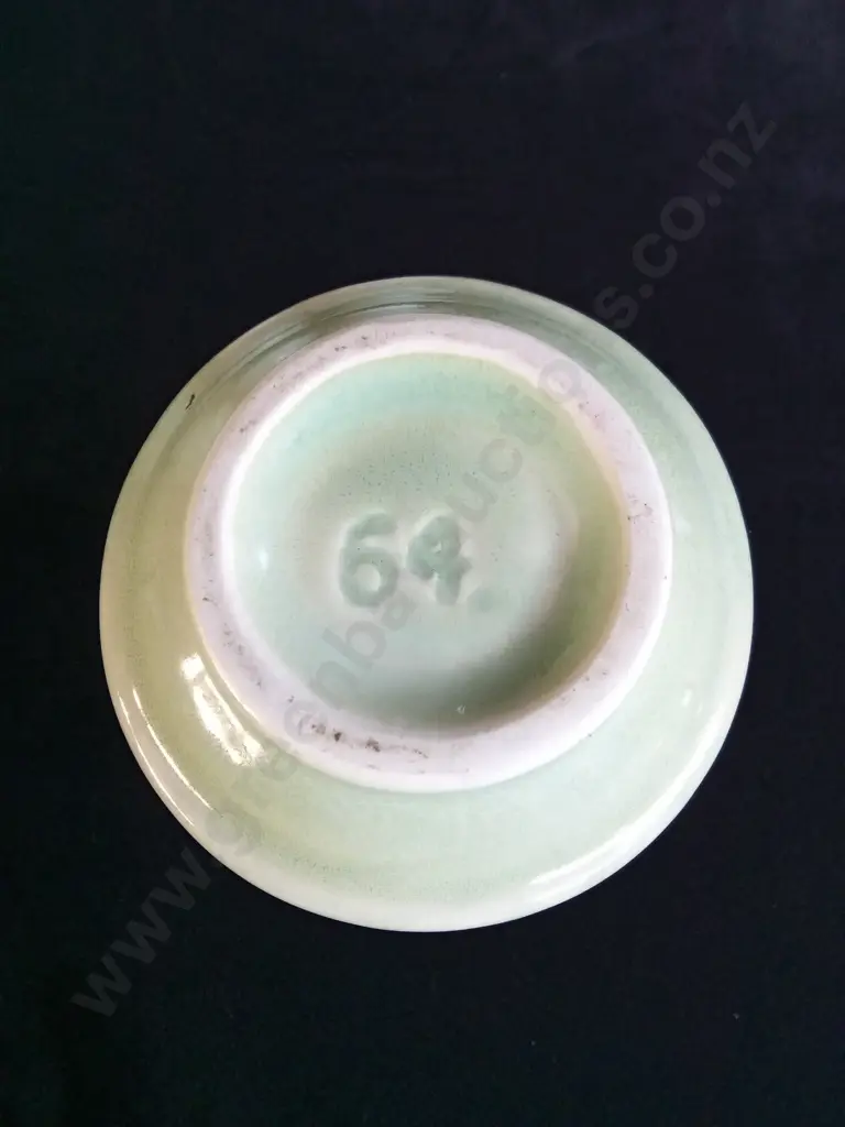 5 VINTAGE CROWN LYNN ITEMS TALLEST H12CM Image 1++