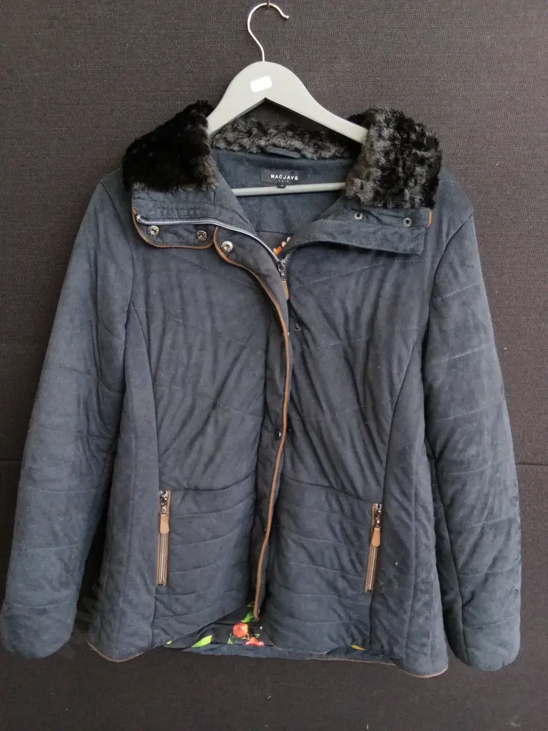 MACJAYS FAUX FUR COLLAR COAT SIZE 16 Image 1++