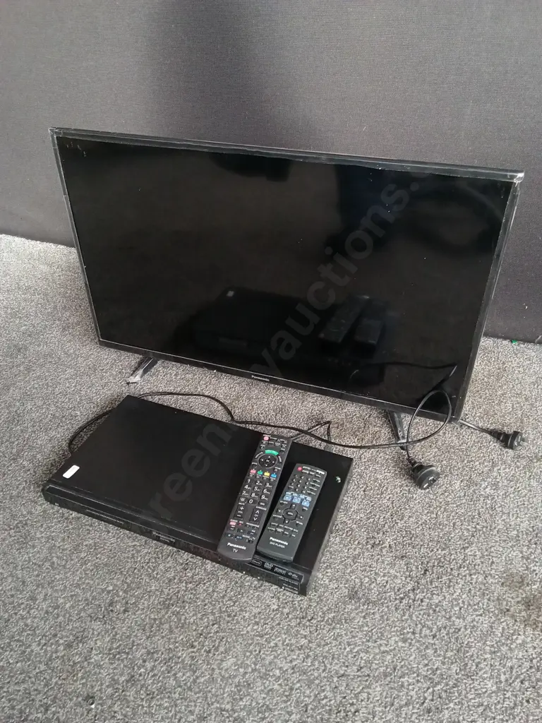 PANASONIC TV AND DVD PLAYER, INCLUDING REMOTES, TV W 72 CM, WORKING Image 1++