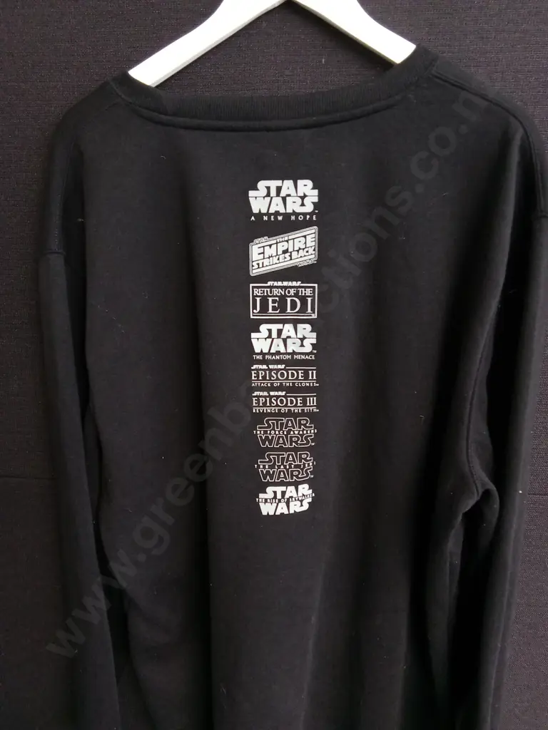 STAR WARS SWEATSHIRT SIZE XL Image 1++