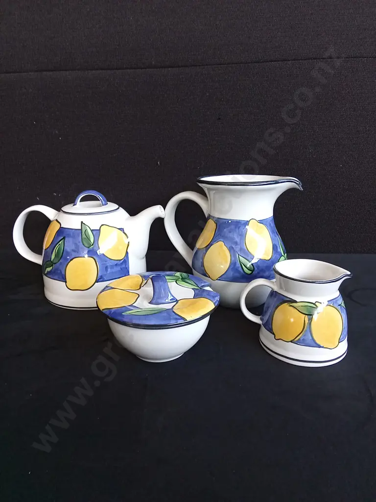 16 PIECE TEMUKA POTTERY TEA SET Image 1++