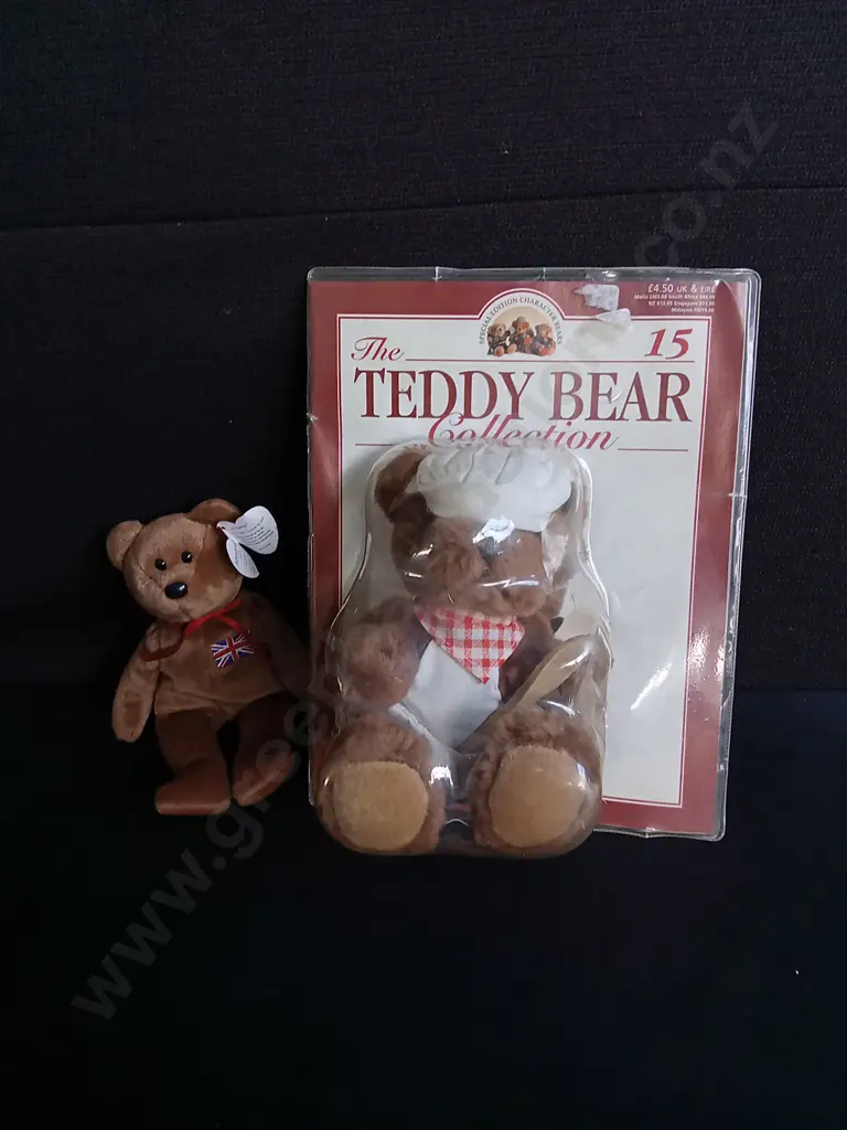 VINTAGE TEDDY BEARS, INCLUDING 2 MINIATURE WIRE CHAIRS, TALLEST H 27 CM Image 1++