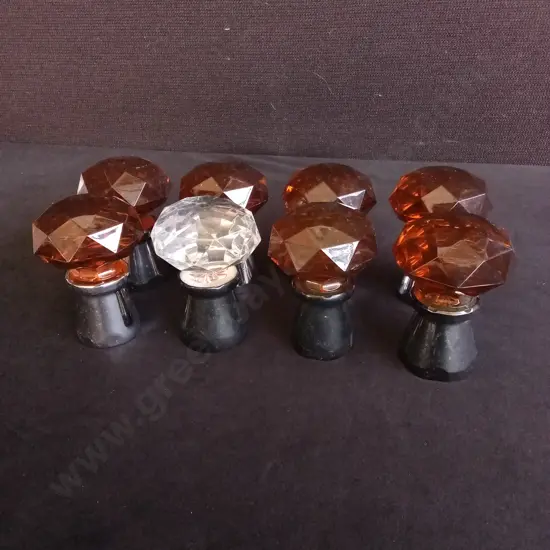 8 PIECES TAP KNOBS