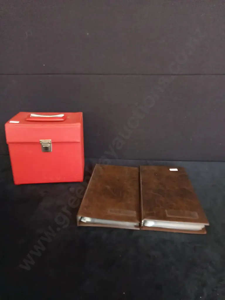 RED VINTAGE CASE H19CM AND 2 FULL VINTAGE PHOTO ALBUMS Image 1++