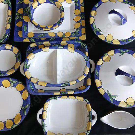19 PIECE TEMUKA POTTERY DINNER AND SERVING SET