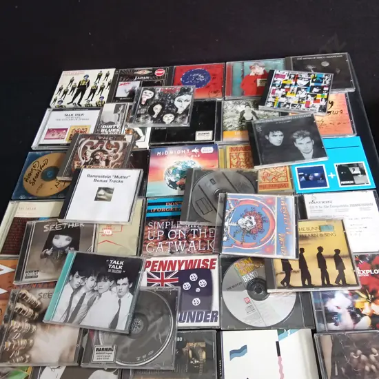 COLLECTION OF CDS